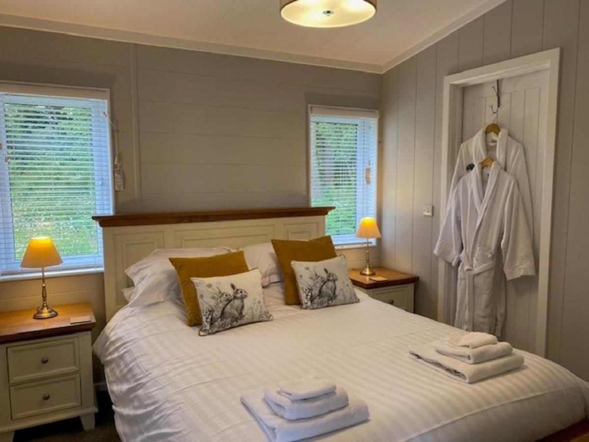 Hollicarrs - Sunflower Lodge York